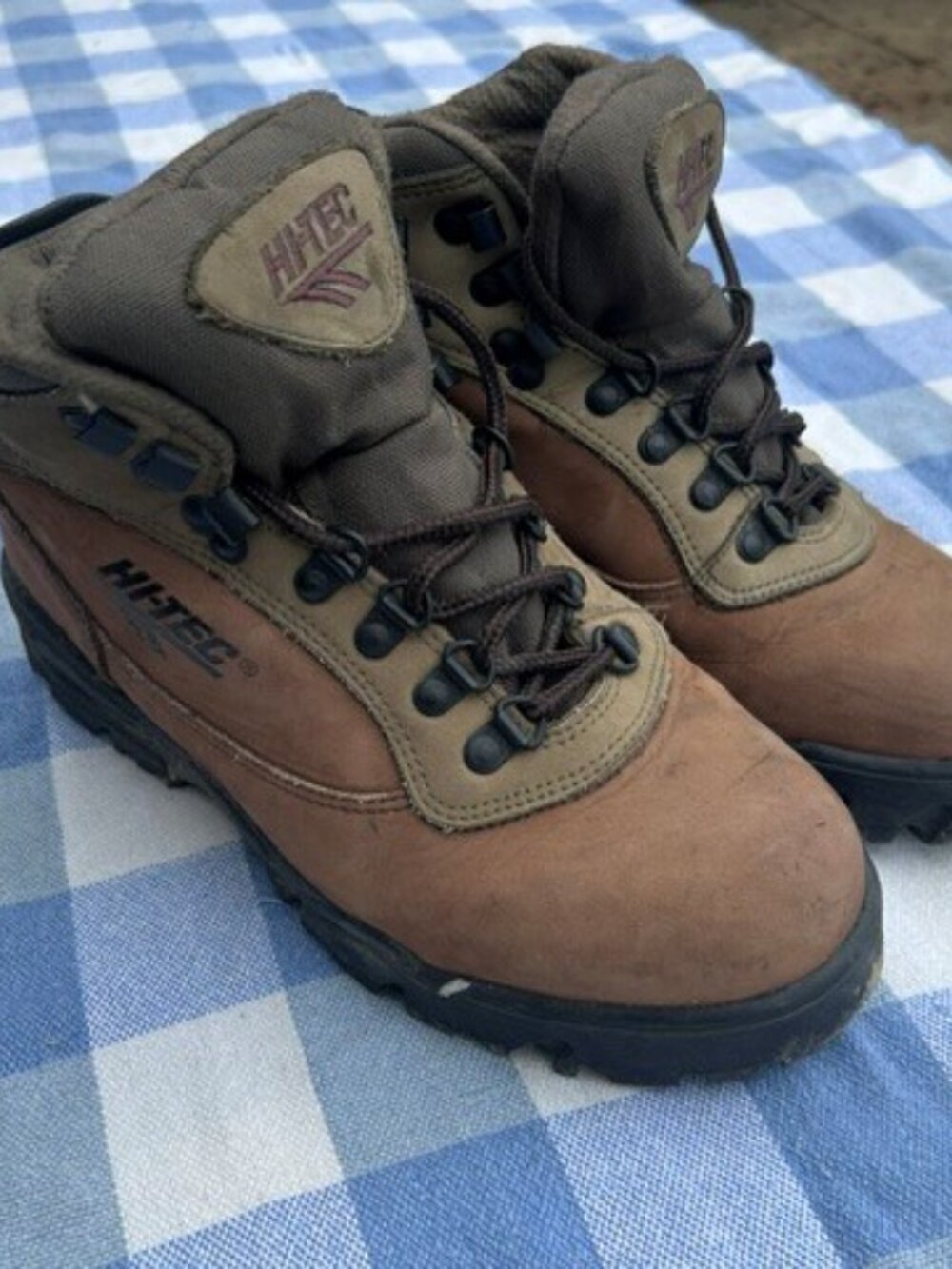 Hi Tec hiking boots Ladies 11